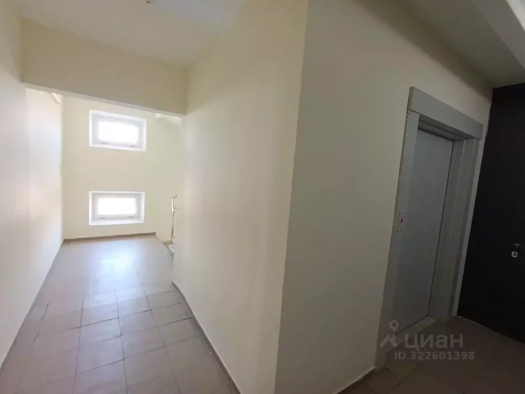 3-к кв. Смоленская область, Смоленск ул. Авиаторов, 7 (71.8 м) - Фото 2