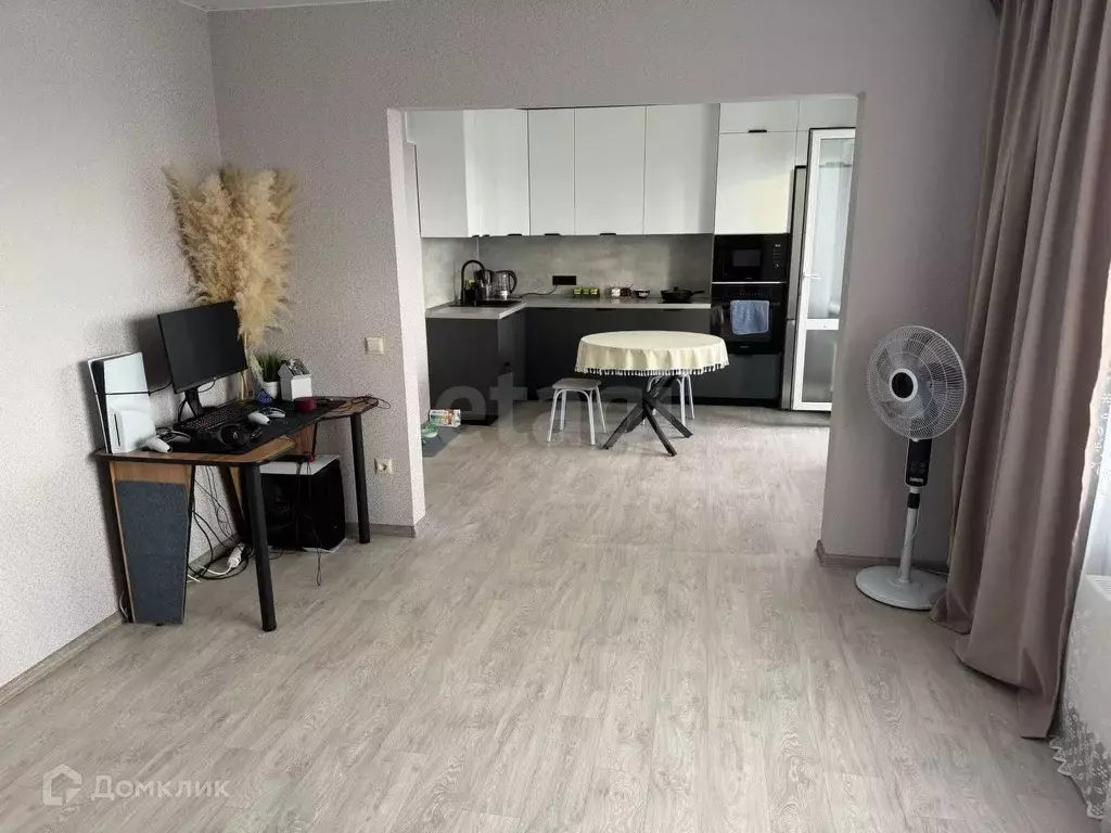 Продаётся 2-к квартира, 56.1 м - Фото 0
