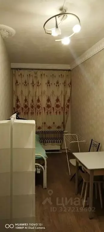 Комната Санкт-Петербург 16-я Васильевского острова линия, 47 (10.0 м) - Фото 1