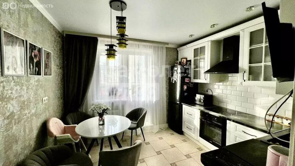 1-комнатная квартира: Липецк, улица И.В. Свиридова, 20к2 (41.8 м) - Фото 0