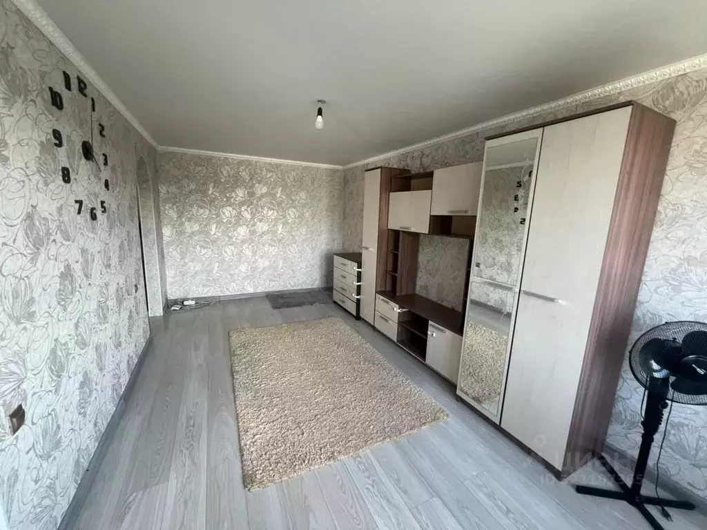 1-к кв. Омская область, Омск ул. 3-я Железнодорожная, 10А (30.0 м) - Фото 1