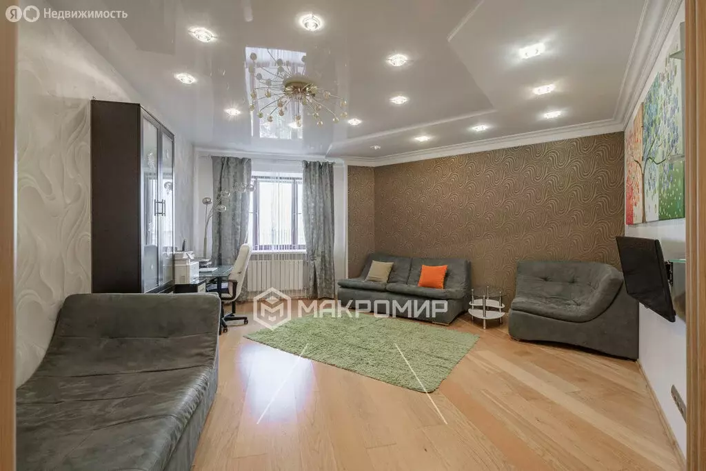 2-комнатная квартира: Санкт-Петербург, Фермское шоссе, 32 (82.3 м) - Фото 0