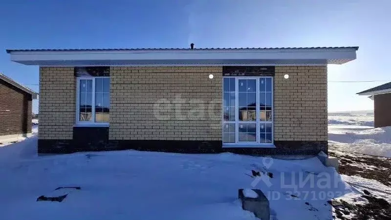 Дом в Башкортостан, Уфимский район, Дмитриевский сельсовет, д. ... - Фото 2