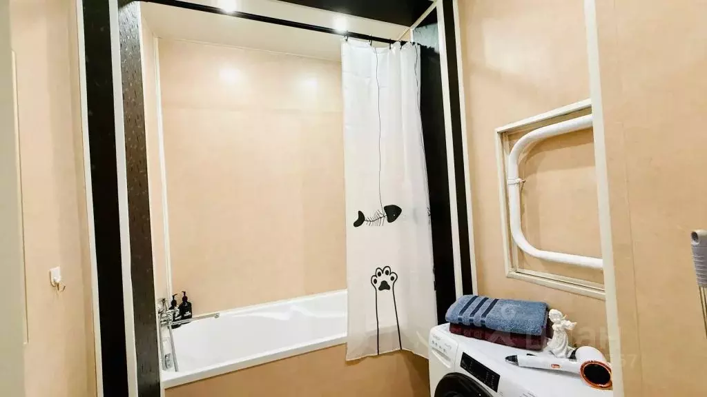 2-к кв. Татарстан, Казань ул. Чингиза Айтматова, 11 (65.0 м) - Фото 1