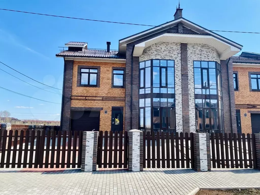 Таунхаус 220 м на участке 4 сот. - Фото 0