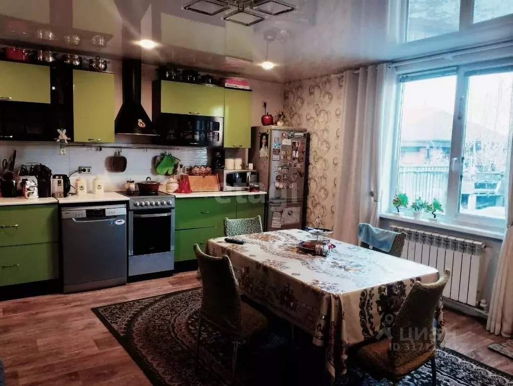 Дом в Амурская область, Белогорск Школьная ул., 5 (208 м) - Фото 1