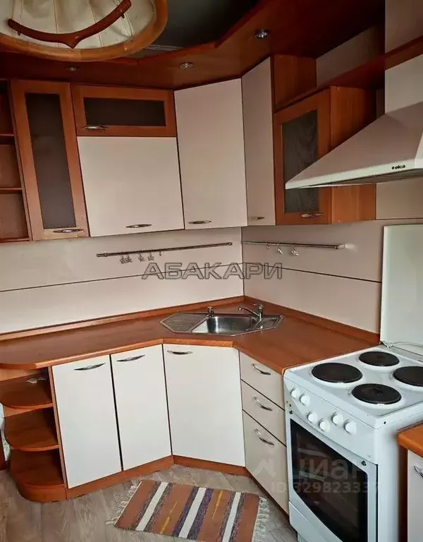 3-к кв. Красноярский край, Красноярск Взлетка мкр, ул. Батурина, 15 ... - Фото 2