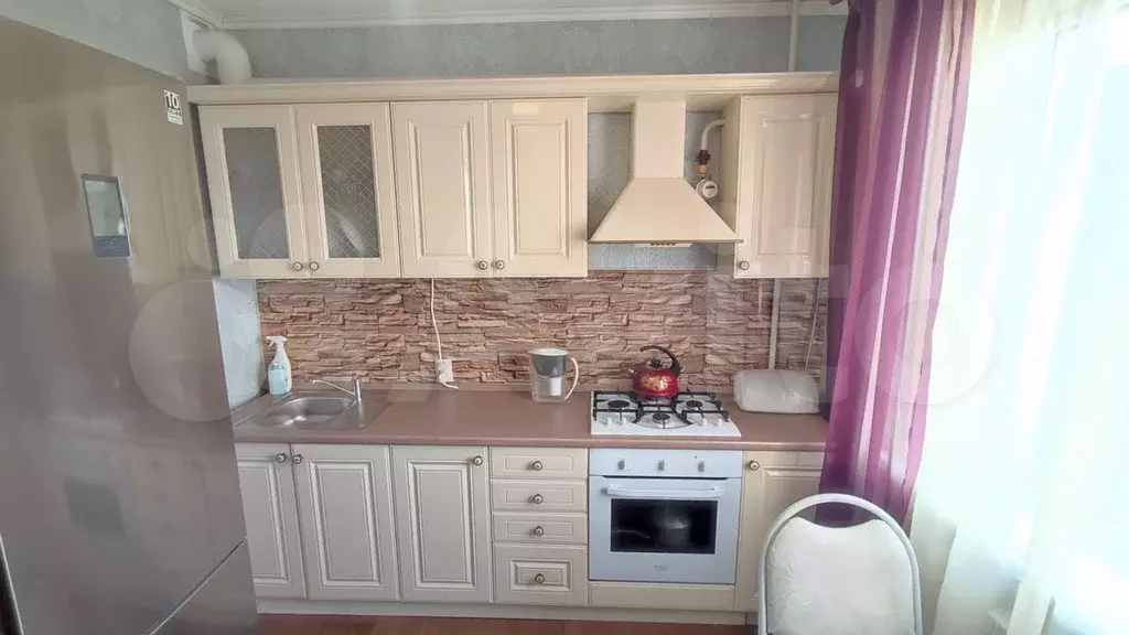 2-к. квартира, 55 м, 7/10 эт. - Фото 1