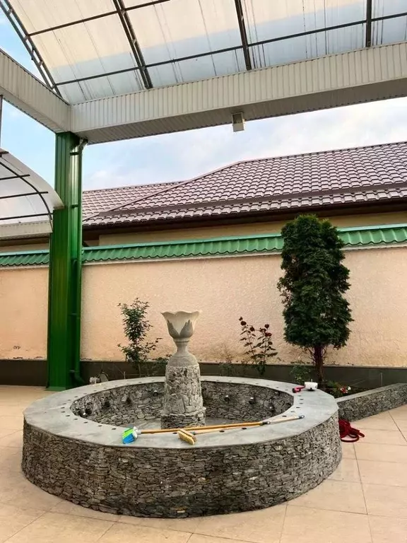 Дом в Кабардино-Балкария, Нальчик ул. Чкалова, 64 (700 м) - Фото 2