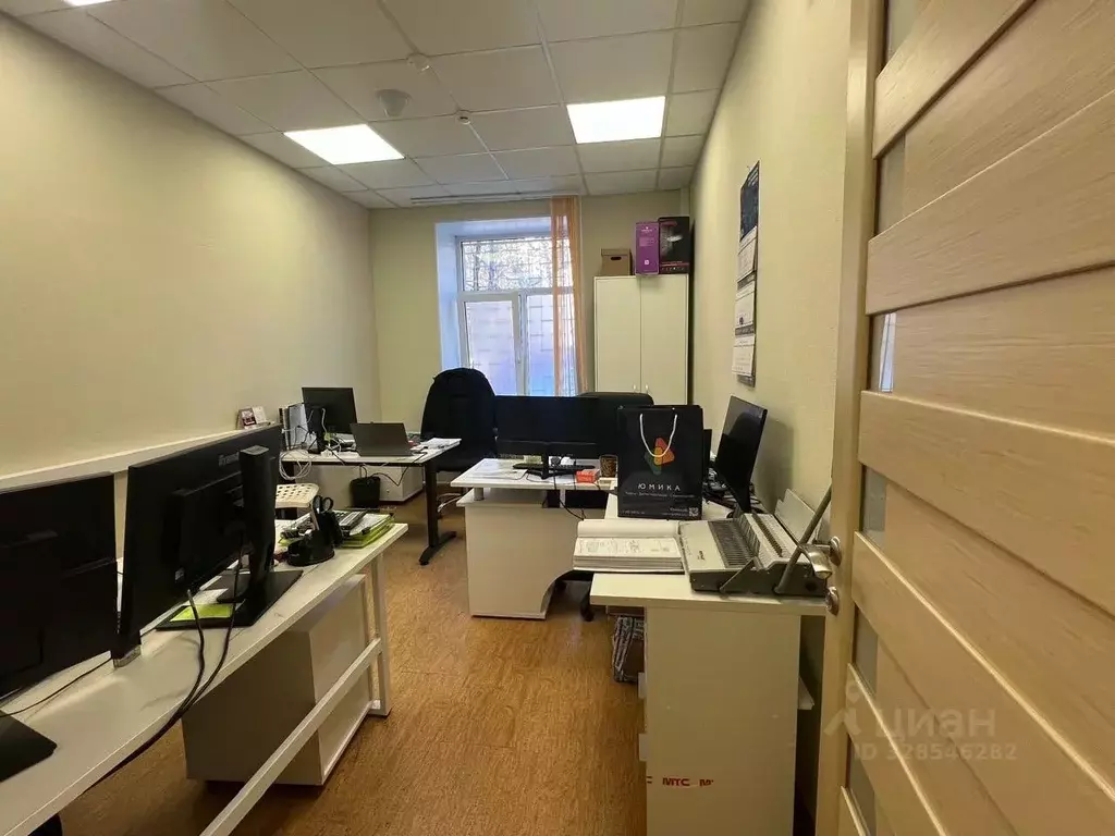 Офис в Москва ул. Панфилова, 2к4 (175 м) - Фото 1