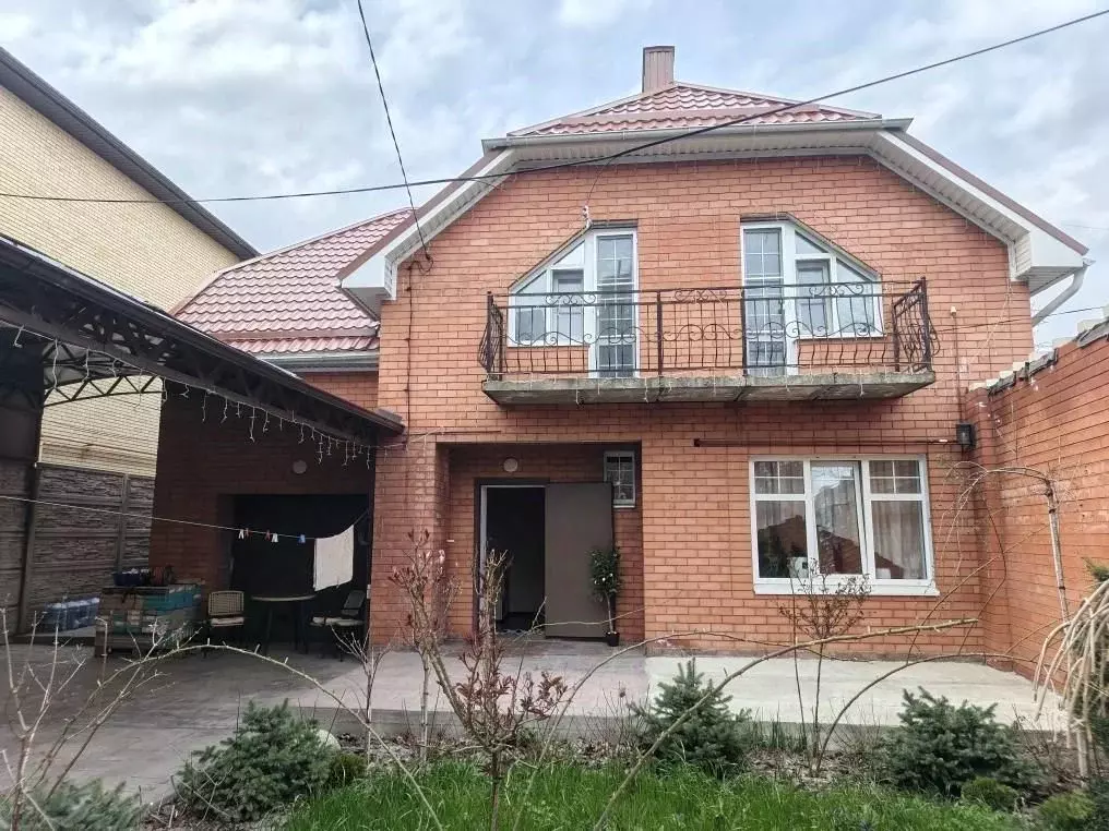 Дом в Ставропольский край, Ставрополь ул. Ломоносова, 41/1 (203 м) - Фото 1