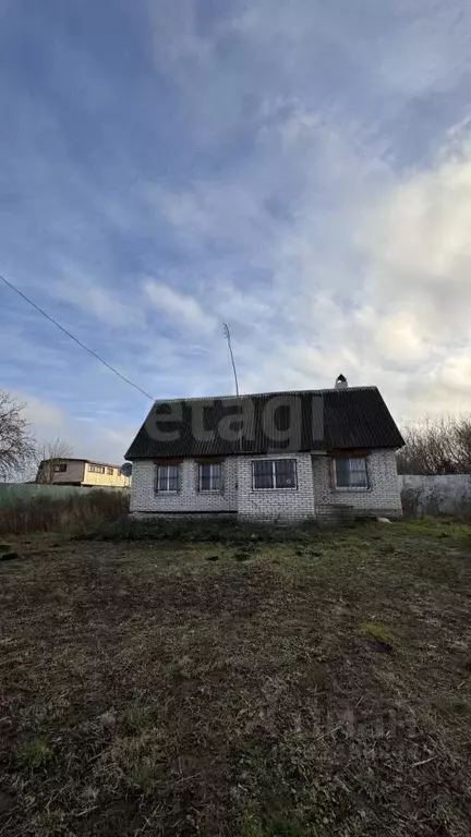 Дом в Брянская область, Карачевский район, Вельяминовское с/пос, д. ... - Фото 2