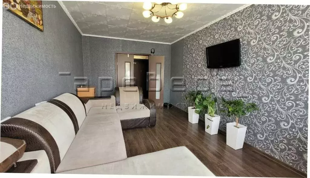 2-комнатная квартира: Красноярск, Парашютная улица, 88А (50 м) - Фото 0