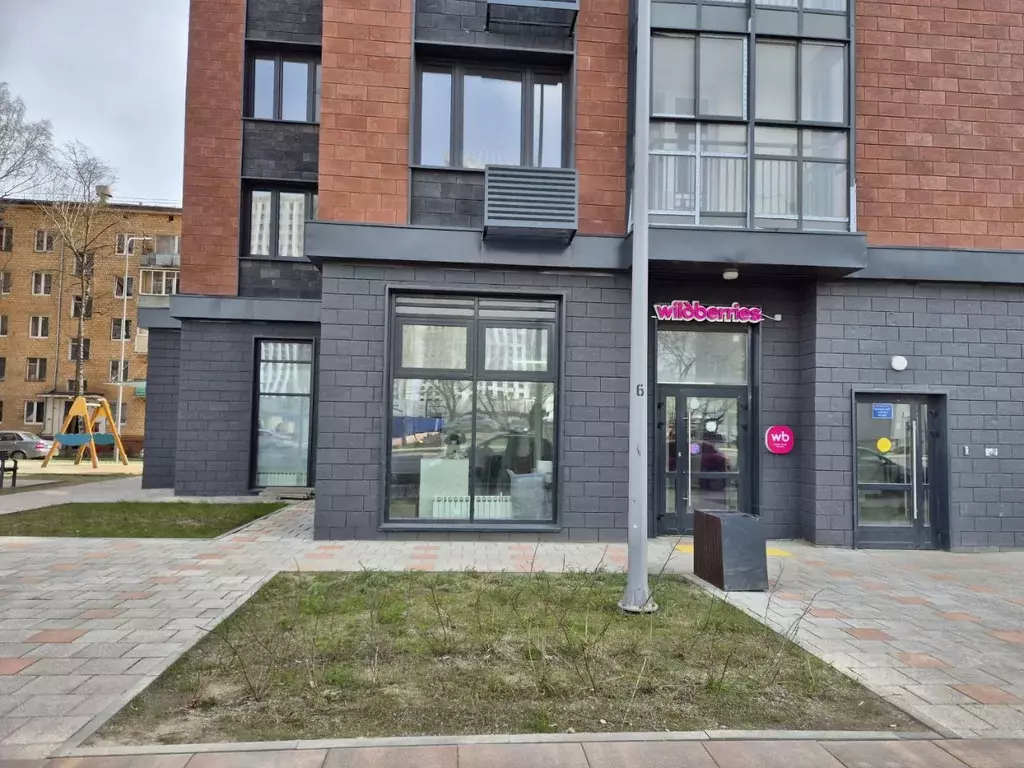 Торговая площадь в Москва ул. Бехтерева, 25к1 (60 м) - Фото 2