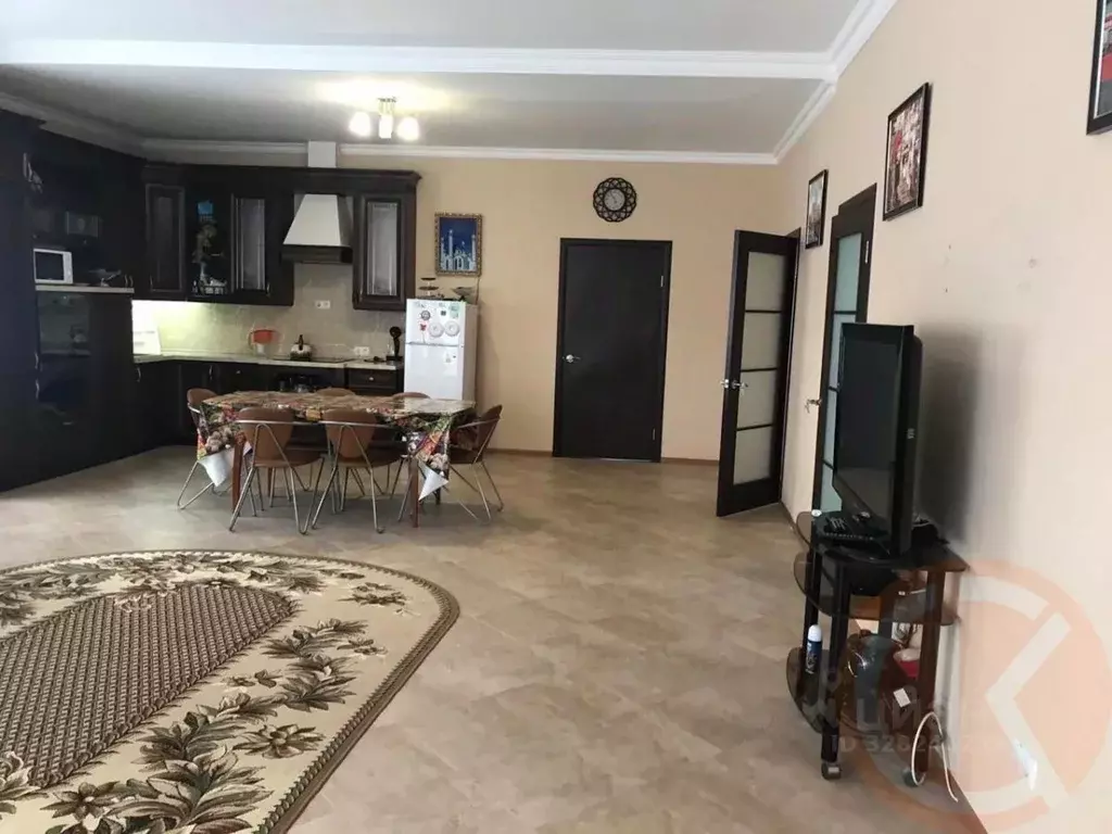 Дом в Крым, Сакский район, с. Фрунзе ул. Гагарина, 34 (130 м) - Фото 1