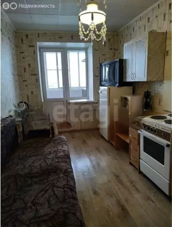 1-комнатная квартира: Рыбинск, улица Фурманова, 9 (41 м) - Фото 0