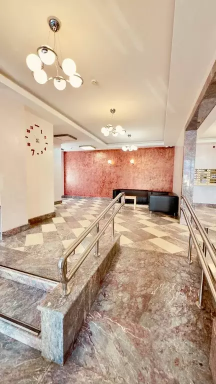 2-к кв. Москва ул. Мельникова, 3к6 (68.7 м) - Фото 1