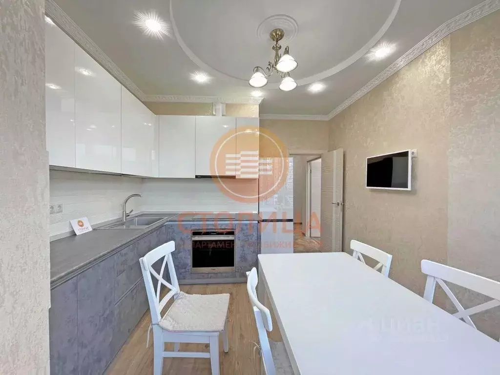 3-к кв. Москва ул. Верхние Поля, 32к1 (82.0 м) - Фото 1