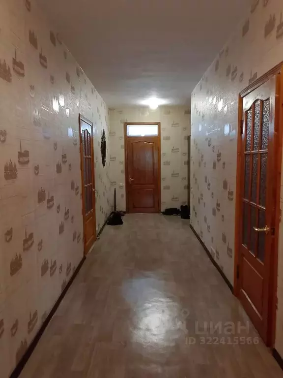 Дом в Ставропольский край, Михайловск Шпаковский район, пл. Ленина ... - Фото 1