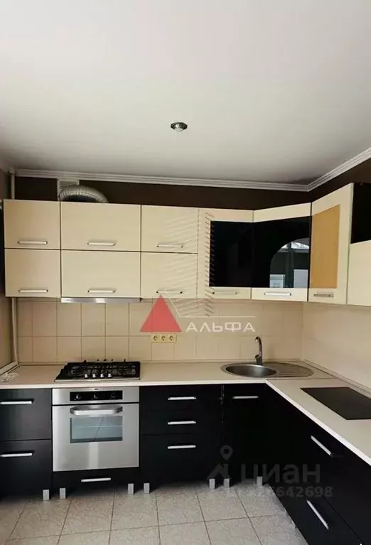 3-к кв. Крым, Евпатория ул. Дмитрия Ульянова, 13 (97.1 м) - Фото 2