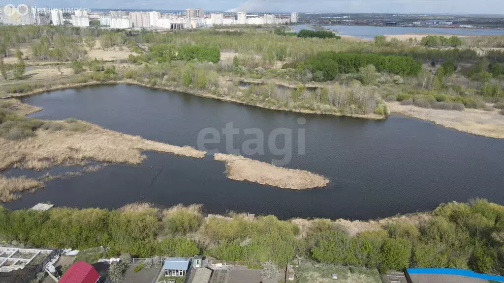 Участок в Тюмень, посёлок Букино, улица Станиславского (6.3 м) - Фото 1
