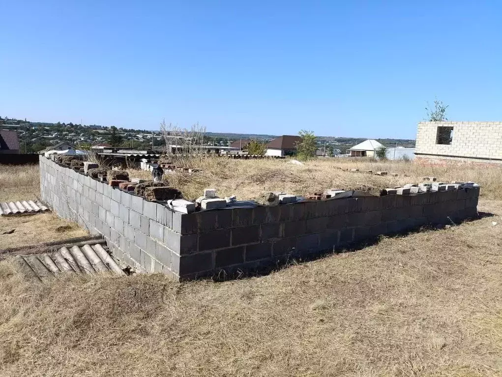 Дом в Белгородская область, Вейделевка рп ул. Маршала Жукова (63 м) - Фото 0