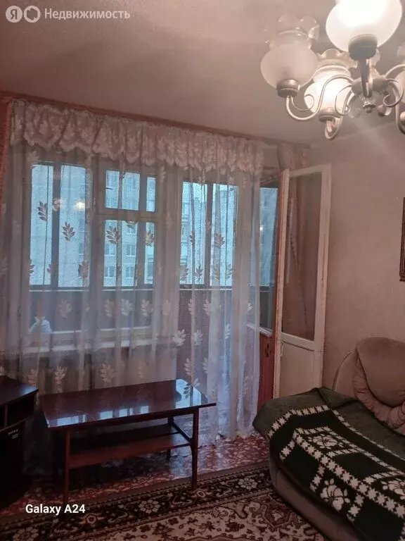 3-комнатная квартира: Новочебоксарск, улица Строителей, 34 (61.2 м) - Фото 2