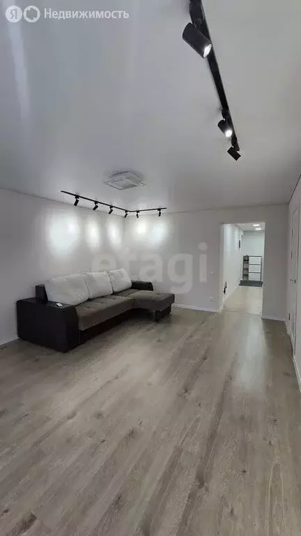 3-комнатная квартира: Курган, улица Коли Мяготина, 97А (78.5 м) - Фото 2