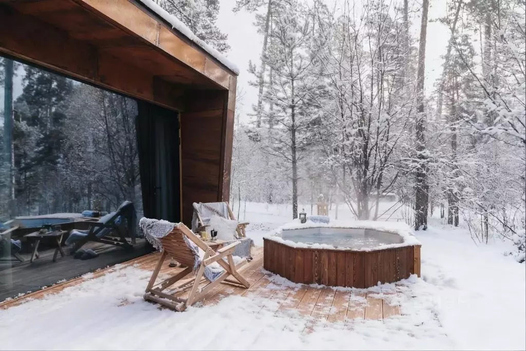 Дом в Алтай, Чемальский район Чемальский тракт, 10 км, 1/1 (35 м) - Фото 1