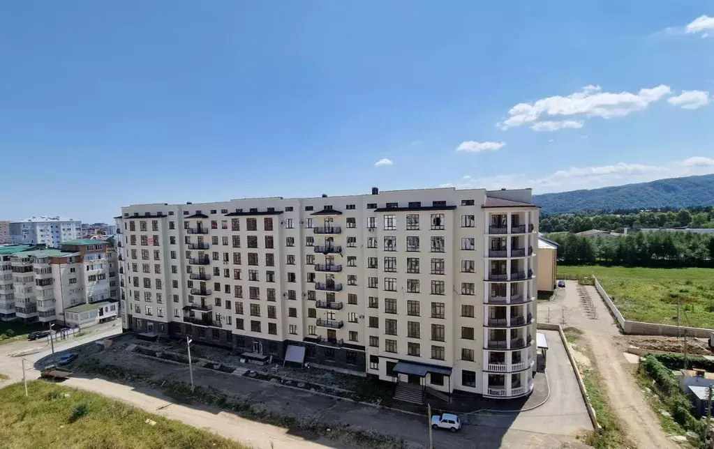 4-к кв. Кабардино-Балкария, Нальчик ул. Героя России Т.М. Тамазова, 2А ... - Фото 0