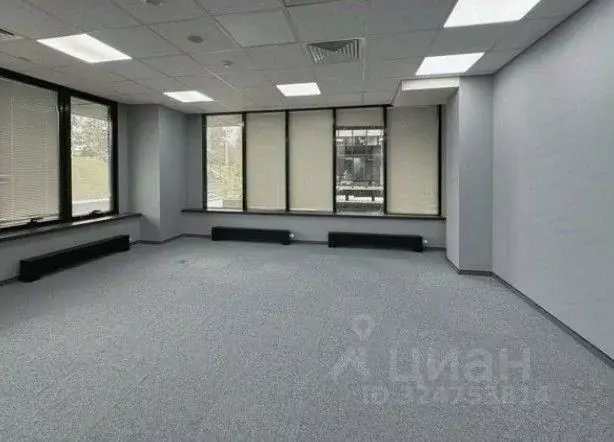 Офис в Санкт-Петербург просп. Лахтинский, 85к2 (100 м) - Фото 1