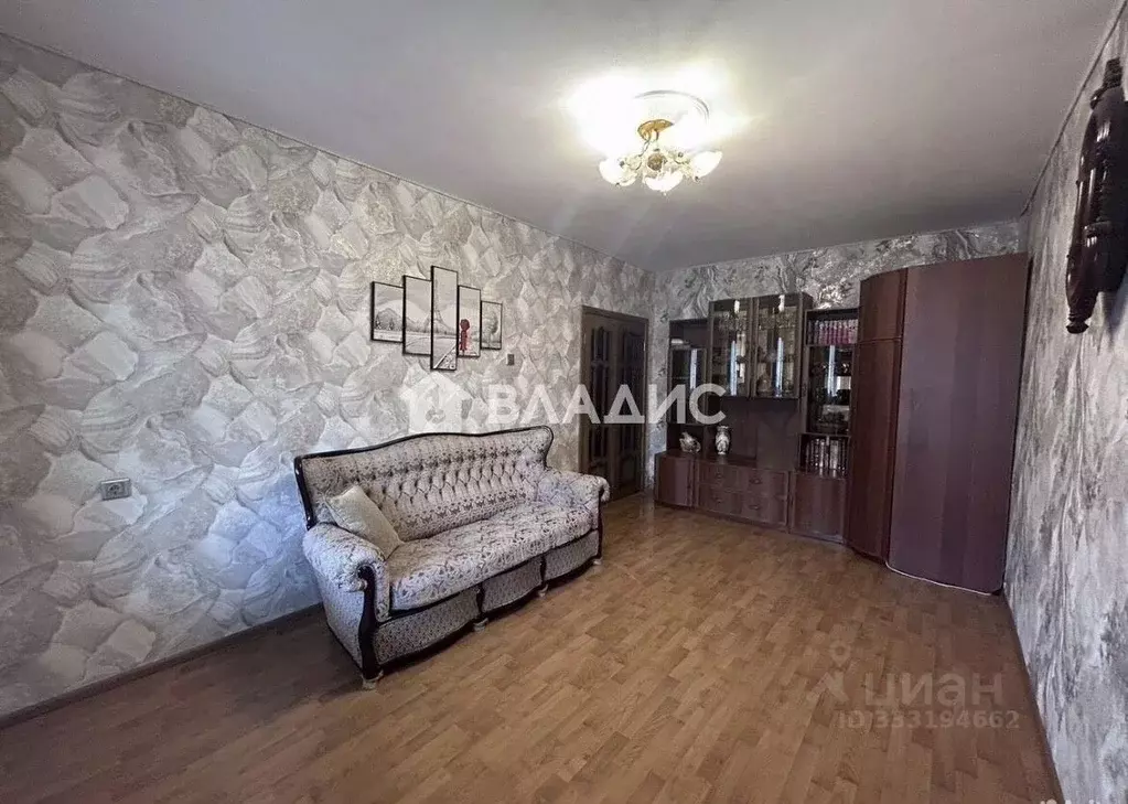 3-к кв. Белгородская область, Белгород 10-й мкр, ул. 60 лет Октября, ... - Фото 1