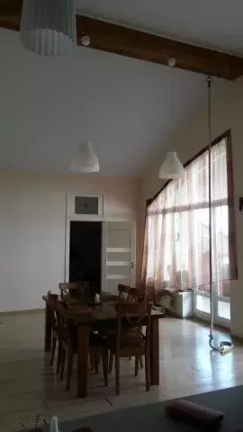 Продается 5-комнатная квартира - Фото 1