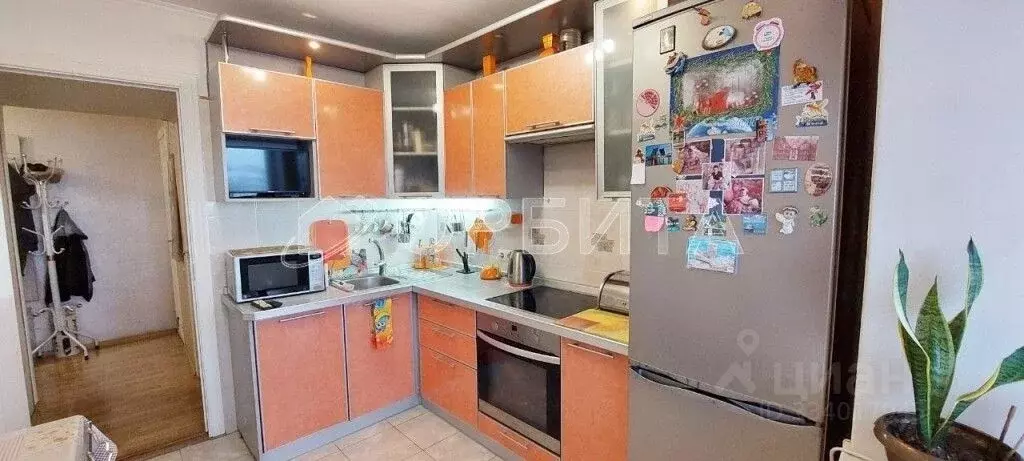 2-к кв. Тюменская область, Тюмень ул. Республики, 92 (51.7 м) - Фото 1