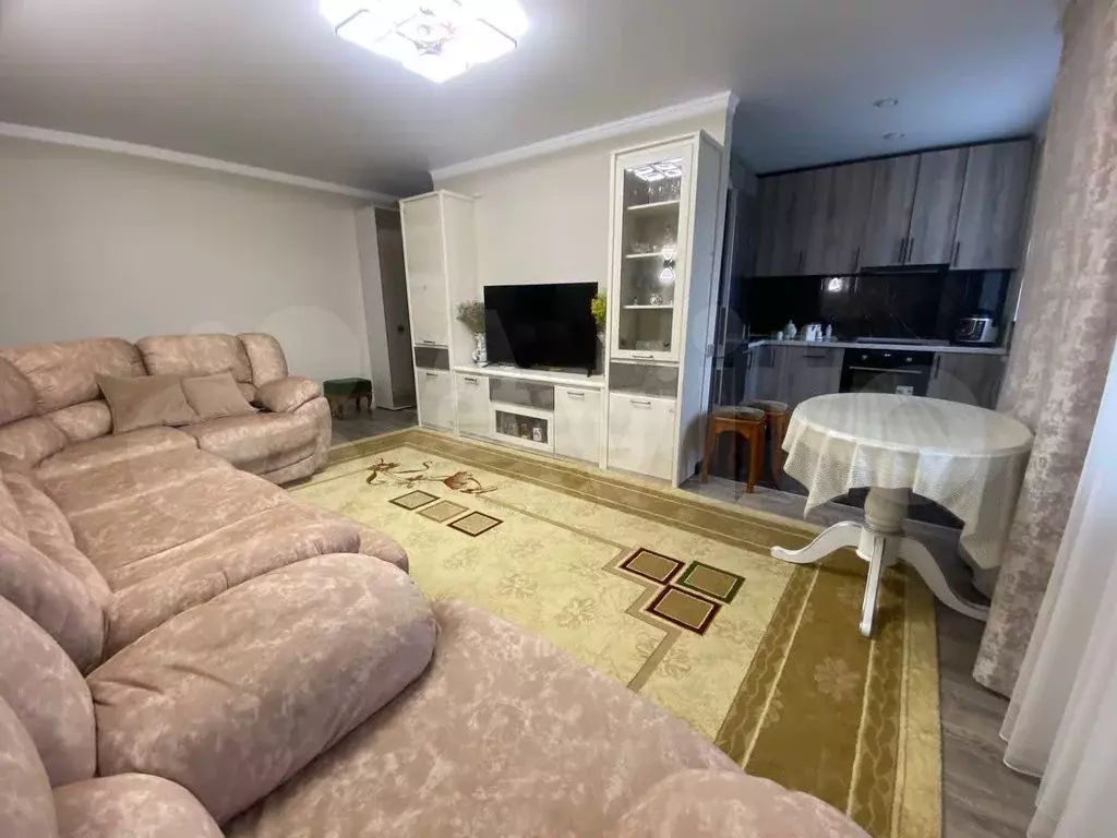 3-к. квартира, 54,1 м, 3/3 эт. - Фото 1