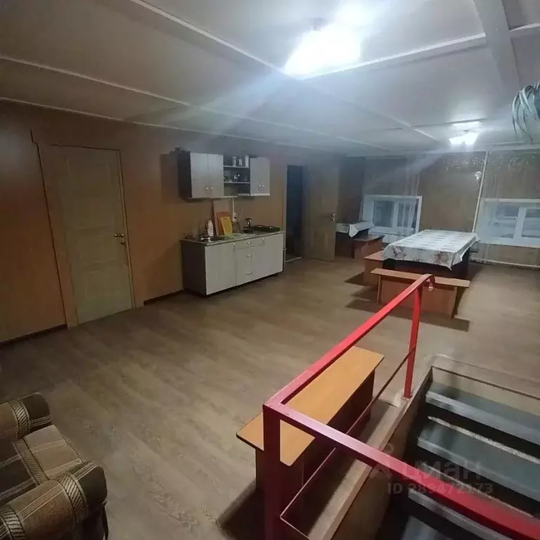 2-к кв. Новгородская область, Окуловка ул. Парфенова, 22Д (100.0 м) - Фото 0
