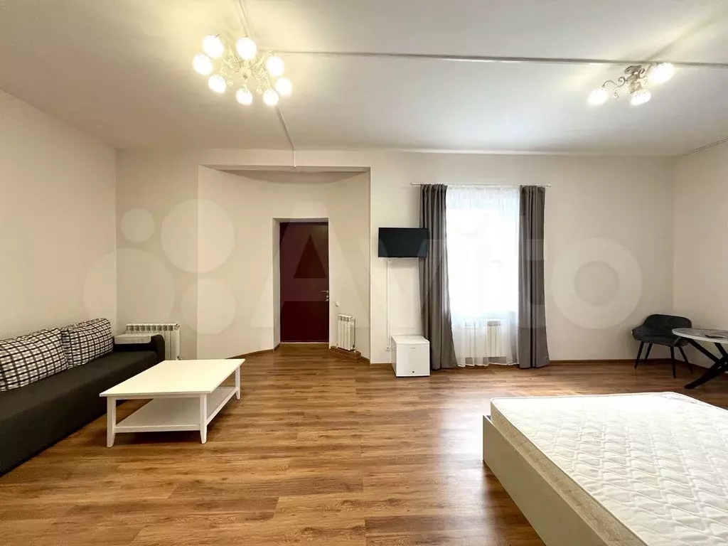 Комната 25 м в 1-к., 3/3 эт. - Фото 0
