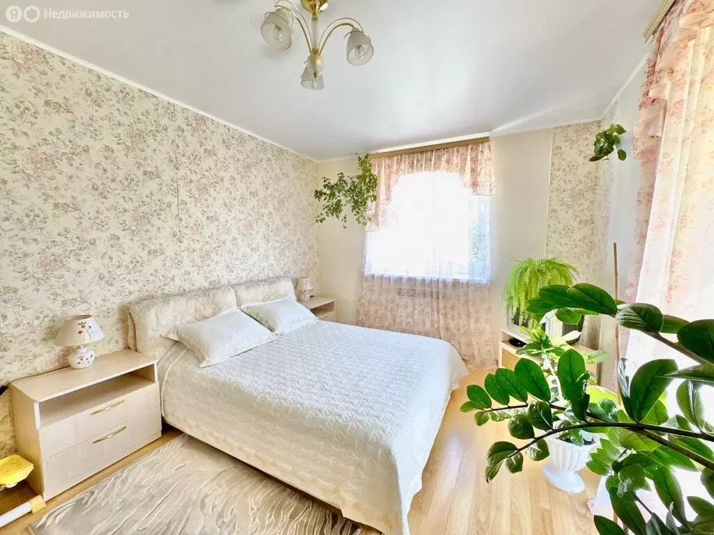 3-комнатная квартира: Находка, Приморский бульвар, 5 (95.4 м) - Фото 1