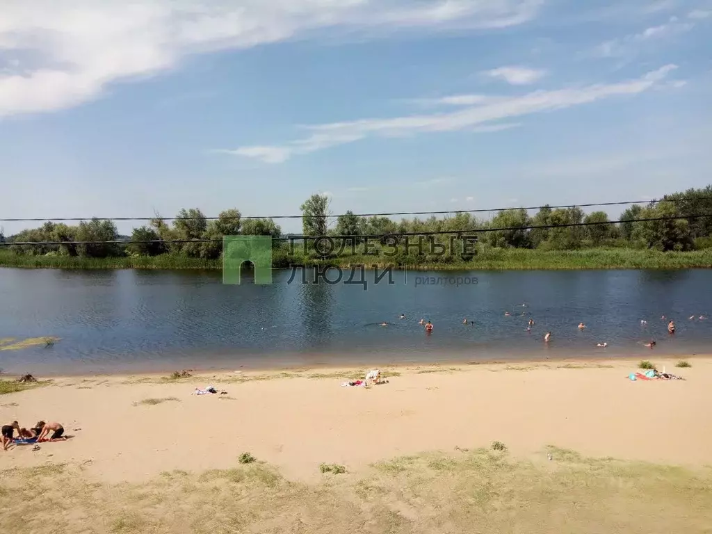 Дом в Саратовская область, Энгельсский район, Красноярское ... - Фото 0