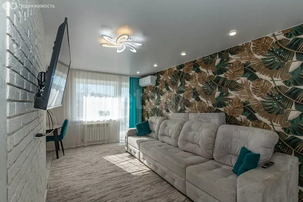 2-комнатная квартира: Омск, Нефтезаводская улица, 31 (42.8 м) - Фото 2