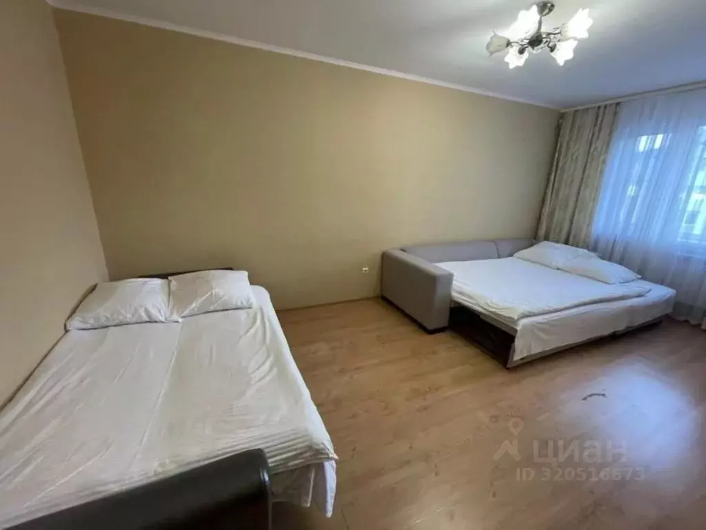 1-к кв. Ямало-Ненецкий АО, Салехард ул. Гаврюшина, 15 (40.0 м) - Фото 1