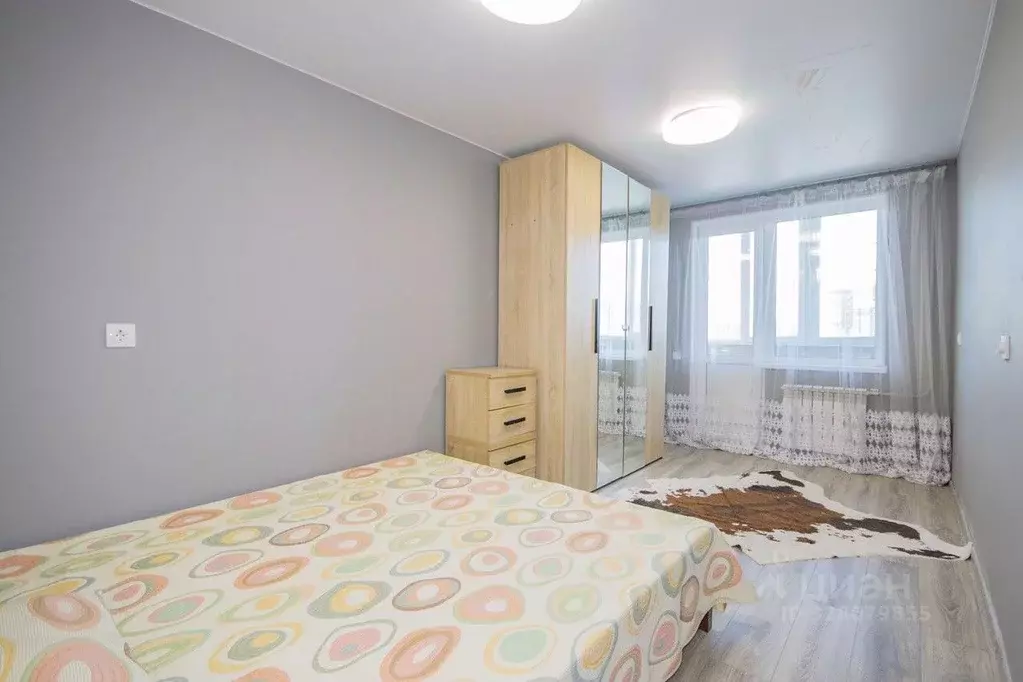 3-к кв. Свердловская область, Екатеринбург ул. Амундсена, 64 (64.0 м) - Фото 1