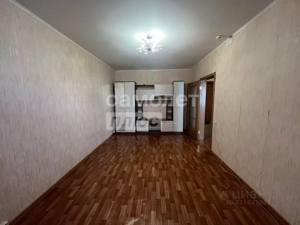 1-к кв. Курская область, Курск просп. Вячеслава Клыкова, 17 (37.6 м) - Фото 0
