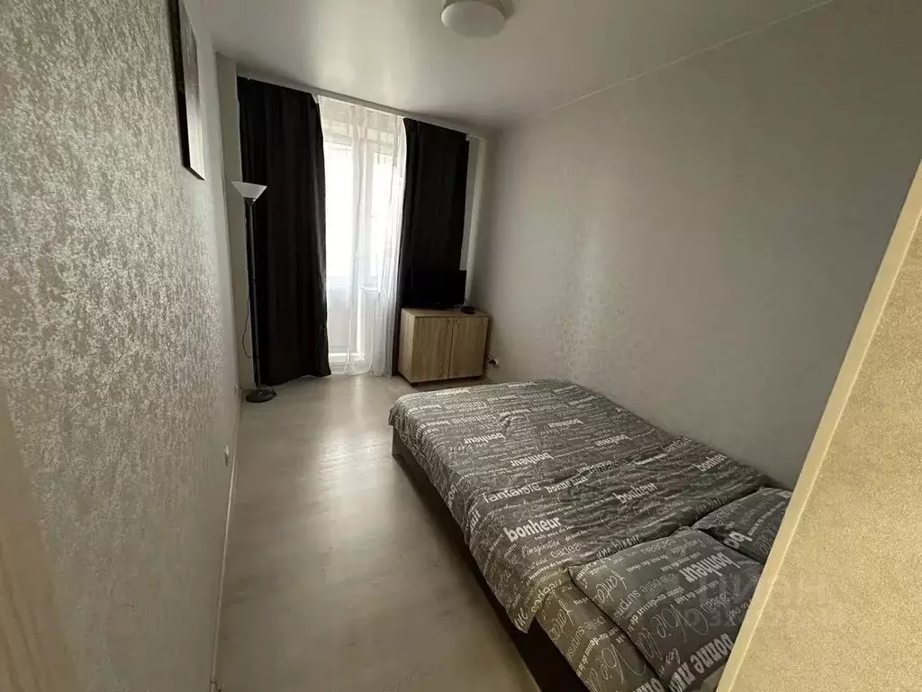 1-к кв. Тульская область, Тула Новомосковская ул., 10А (47.0 м) - Фото 2