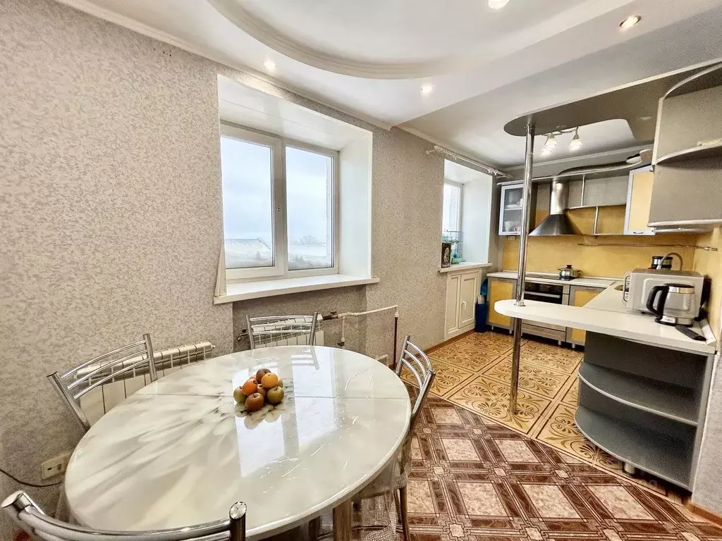 3-к кв. Кемеровская область, Прокопьевск ул. Шишкина, 25 (61.0 м) - Фото 2