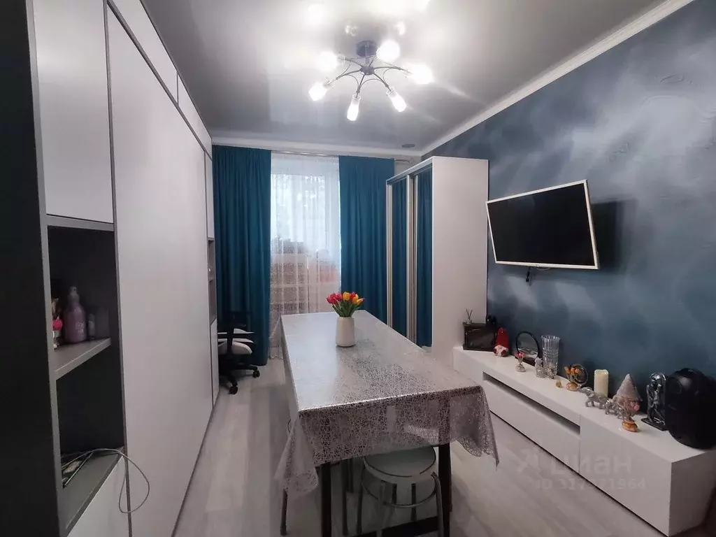 Комната Санкт-Петербург ул. Помяловского, 5 (13.0 м) - Фото 1