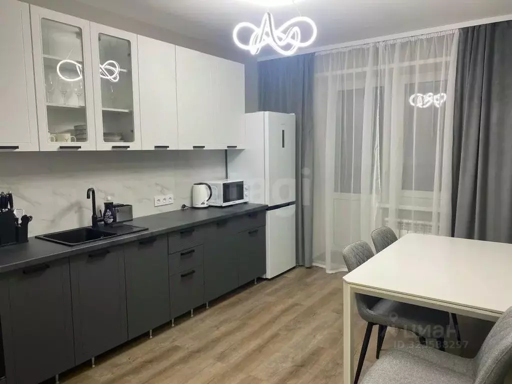 2-к кв. Амурская область, Благовещенск Литейная ул., 95 (58.0 м) - Фото 1