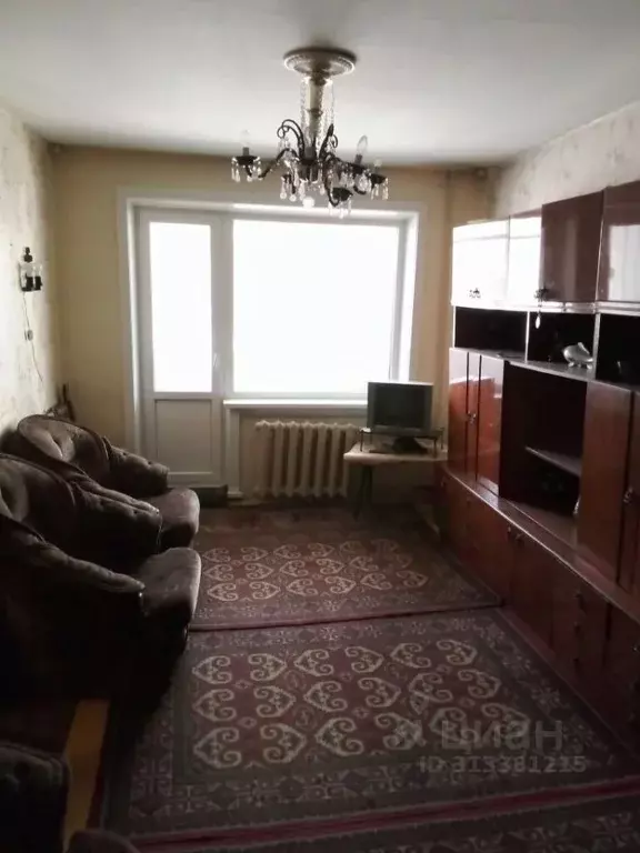 2-к кв. Кемеровская область, Новокузнецк ул. Тольятти, 17 (45.2 м) - Фото 0