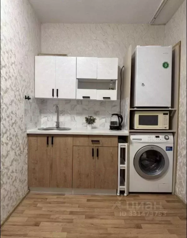 Студия Красноярский край, Красноярск ул. Корнетова, 4 (12.0 м) - Фото 1