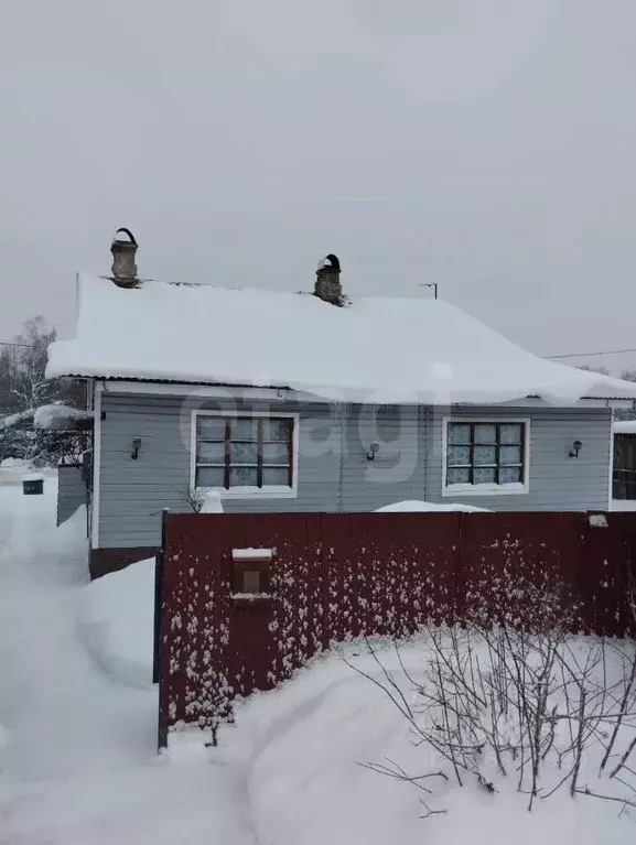 Дом в Костромская область, Парфеньевский муниципальный округ, с. ... - Фото 1